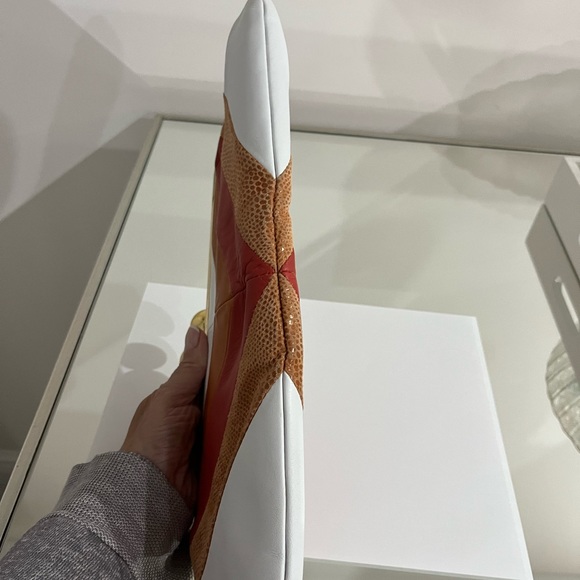 Jana Feifer leather clutch bag with gold tone hardware - Picture 5 of 6